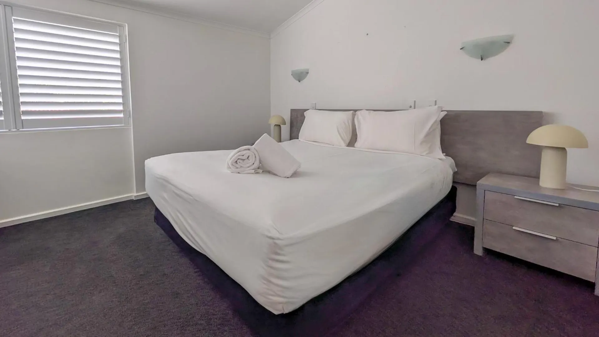 Noosa Parade Holiday Inn